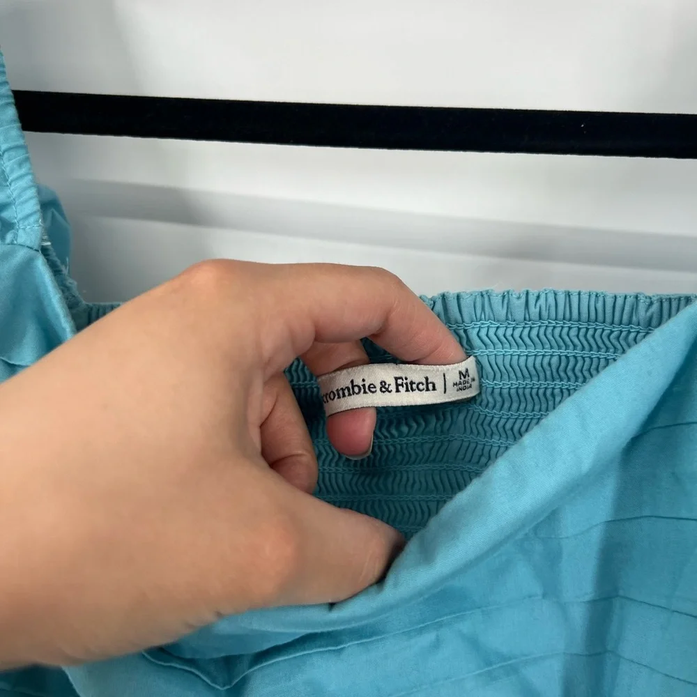 Abercrombie & Fitch Blue Puff Sleeve Crop Top